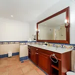 Lägenhet Magnificent 5-star With Sea View, Jacuzzi And Pool