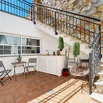 Magnificent 5-star With Sea View, Jacuzzi And Pool Lägenhet