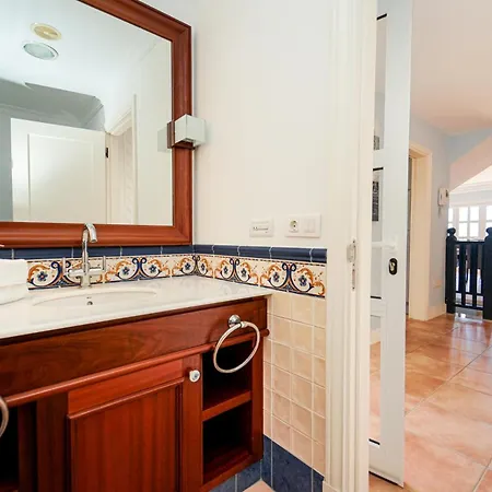 Magnificent 5-star With Sea View, Jacuzzi And Pool Daire Arguineguin