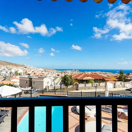 Lägenhet Magnificent 5-star With Sea View, Jacuzzi And Pool