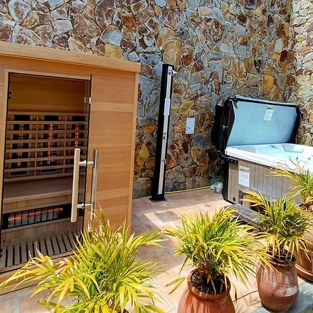 Magnificent 5-star With Sea View, Jacuzzi And Pool *